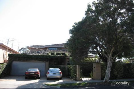 Property photo of 16-18 Loch Avenue St Kilda East VIC 3183