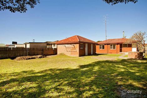 Property photo of 36 Addison Avenue Lake Illawarra NSW 2528