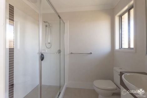 Property photo of 76 Dixon Drive Pimpama QLD 4209