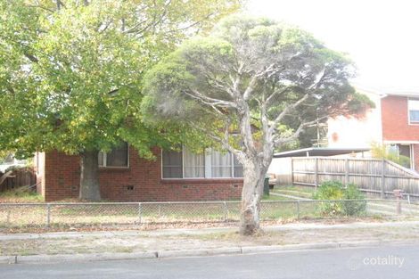 33 Longleaf St, Frankston North, VIC 3200