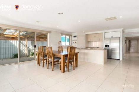 Property photo of 14 Lats Avenue Carrum Downs VIC 3201