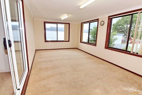 Property photo of 26 Oxford Street Gateshead NSW 2290