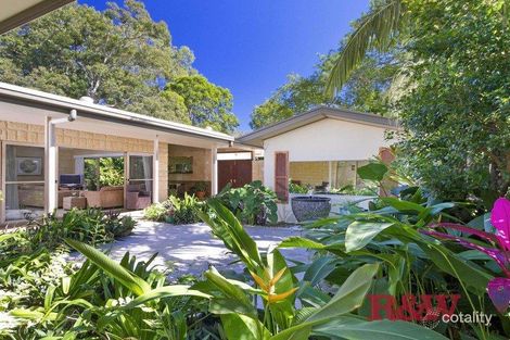9 Poinciana Ave, Tewantin, QLD 4565