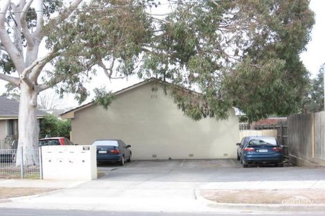 2 Avonhurst Dr, Glen Waverley, VIC 3150