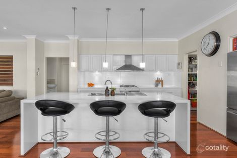 Property photo of 5 Silverbirch Place Bridgeman Downs QLD 4035