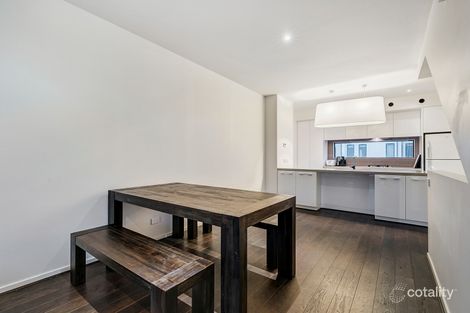 Property photo of 28 Central Park Walk Cheltenham VIC 3192