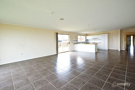 Property photo of 9 Nirringa Drive Hampton Park VIC 3976