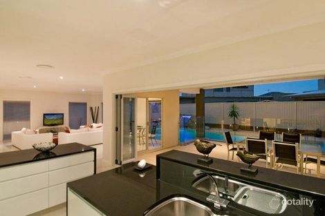 Property photo of 3 Lionheart Crescent Newport QLD 4020