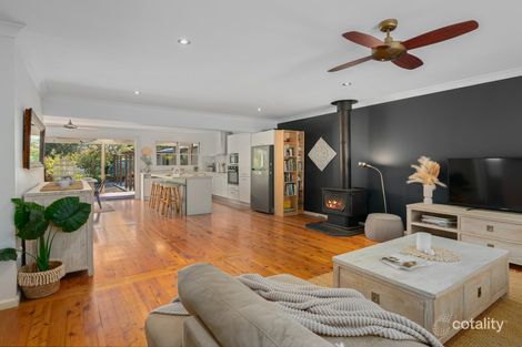 Property photo of 17 Fuchsia Crescent Bomaderry NSW 2541
