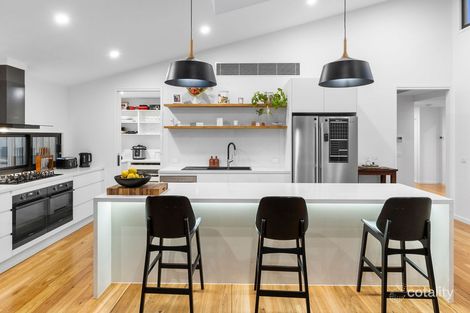 Property photo of 6 Joanna Court Torquay VIC 3228