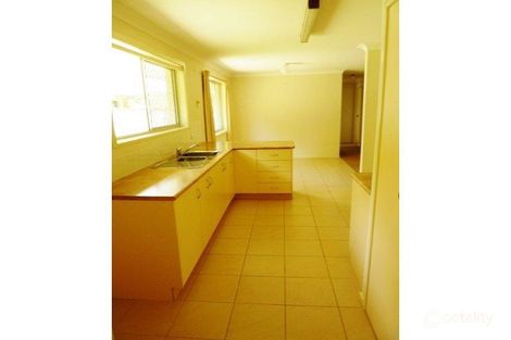 Property photo of 22 Yangoora Crescent Ashmore QLD 4214
