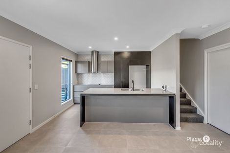 Property photo of 1/2 Castamore Way Richlands QLD 4077