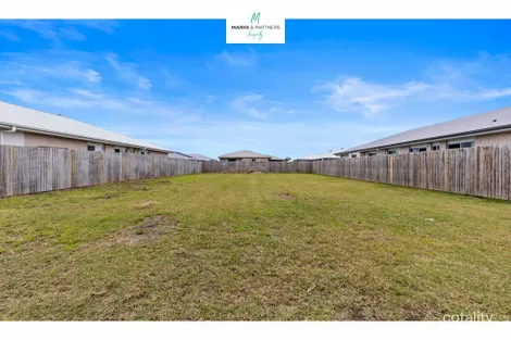 Property photo of 21 Frederick Circuit Eli Waters QLD 4655