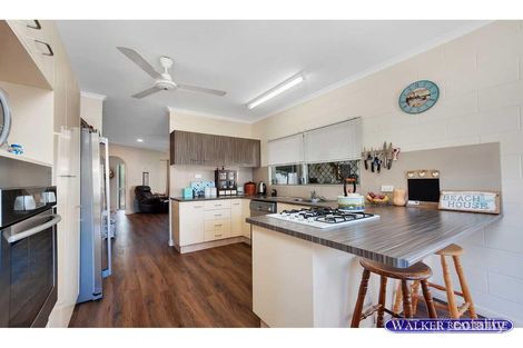 Property photo of 154 Robert Road Bentley Park QLD 4869