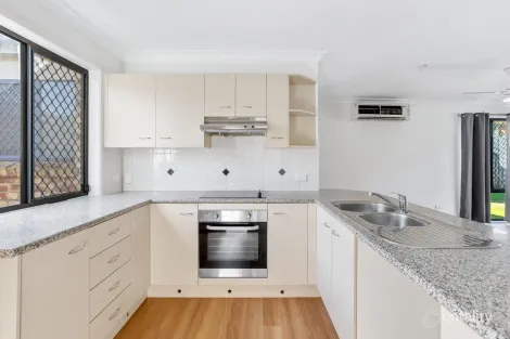 Property photo of 17 Bluegum Place Taigum QLD 4018
