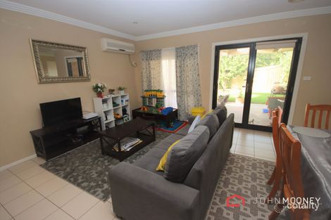 Property photo of 9 Yarrawah Crescent Bourkelands NSW 2650
