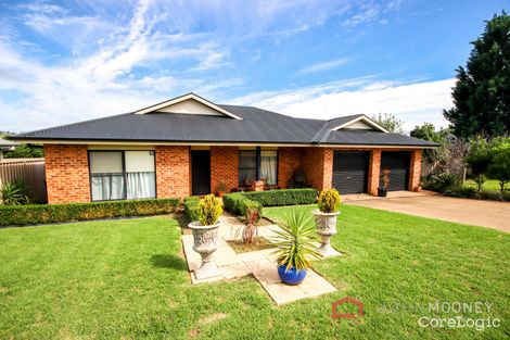 Property photo of 9 Yarrawah Crescent Bourkelands NSW 2650