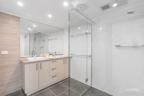 Property photo of 404/3577 Main Beach Parade Main Beach QLD 4217