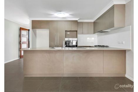 Property photo of 2/7 Cardamon Crescent Glenvale QLD 4350