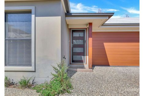 Property photo of 2/7 Cardamon Crescent Glenvale QLD 4350