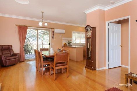 Property photo of 11 Derby Grove Flora Hill VIC 3550