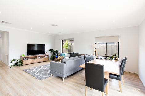 Property photo of 6 Beaston Way Lucas VIC 3350