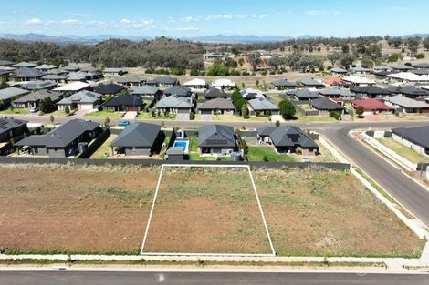 107 Evesham Cct, North Tamworth, NSW 2340