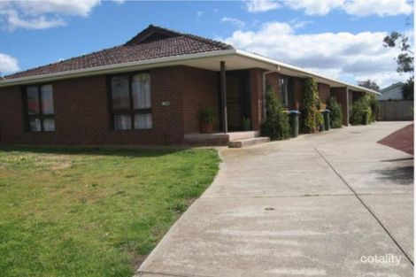 Property photo of 2/12 Moffatt Crescent Hoppers Crossing VIC 3029