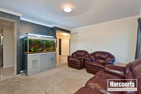 Property photo of 4 Mallee Circuit Pakenham VIC 3810