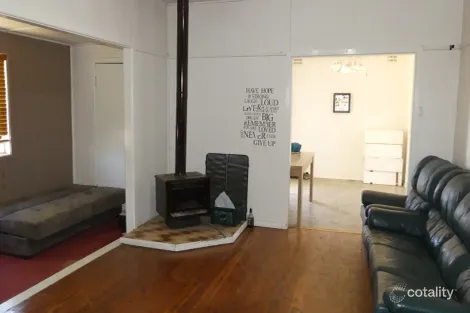 Property photo of 12 Wilson Street Warren NSW 2824