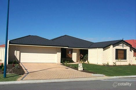 9 Russelia St, Canning Vale, WA 6155