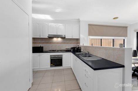 Property photo of 13 St Vincent Way Caroline Springs VIC 3023