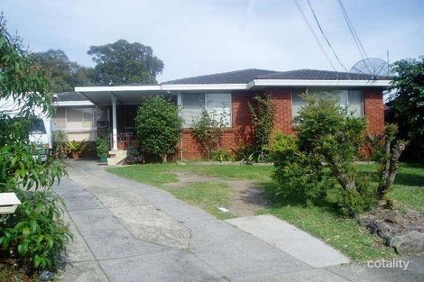 Property photo of 6 Rosalie Crescent Greenacre NSW 2190