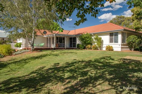 Property photo of 86 Jacaranda Drive Jerrabomberra NSW 2619