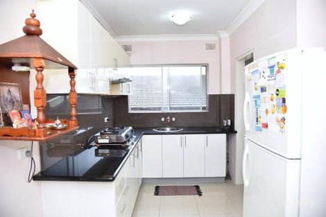 Property photo of 8/5B Fairlight Avenue Fairfield NSW 2165