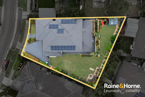 Property photo of 30 Snowy Avenue Minto NSW 2566