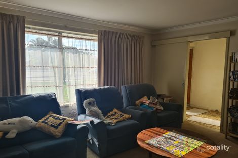 247 Spencer Rd, Thornlie, WA 6108