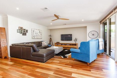 Property photo of 60 Guthridge Parade Sale VIC 3850