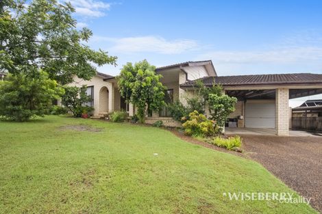 Property photo of 17 Stockyard Circuit Wingham NSW 2429