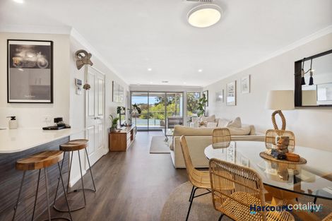 7/57 Pearl Pde, Scarborough, WA 6019