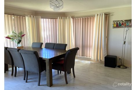 Property photo of 1 Dunvarleigh Crescent Griffith NSW 2680