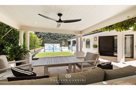 18 Macdonald Rd, Applecross, WA 6153