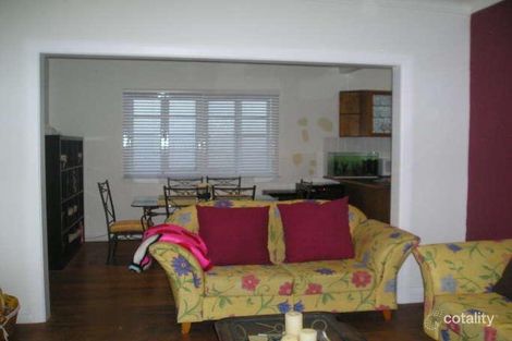 Property photo of 25 Nellie Street Camp Hill QLD 4152