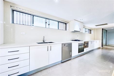 Property photo of 32-34 McIntyre Street Gordon NSW 2072