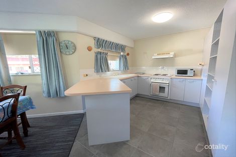 Property photo of 8 Esplanade Point Vernon QLD 4655