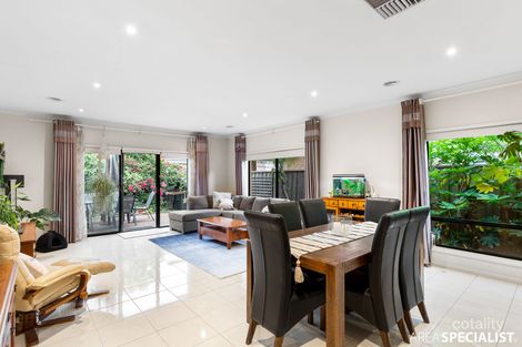 Property photo of 8 Seafarer Way Point Cook VIC 3030