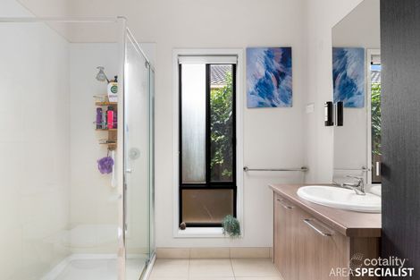 Property photo of 8 Seafarer Way Point Cook VIC 3030