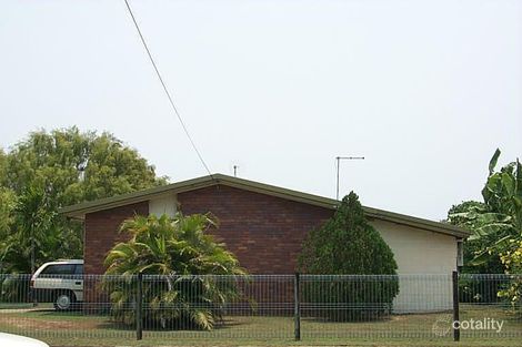 1 Veivers Cl, Westcourt, QLD 4870