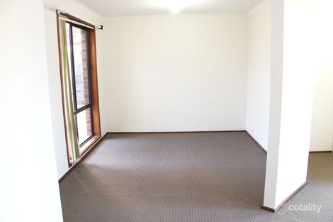 Property photo of 5 Boehm Close Isaacs ACT 2607