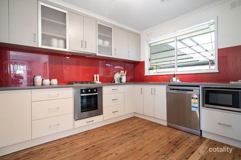 Property photo of 31 Jarrah Street Wodonga VIC 3690